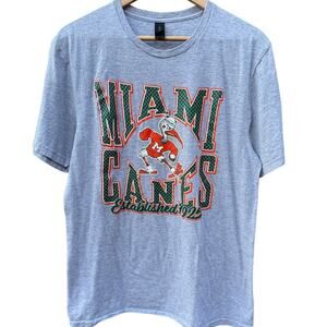Miami Hurricanes Canes NCAA U gray Captivating t-shirt Size Medium